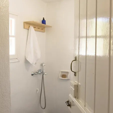 Alisideri * Karavosztászisz