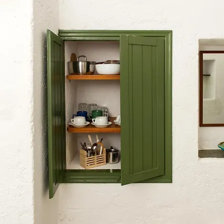 Alisideri Karavosztászisz