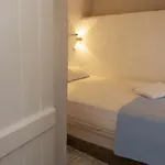 Alisideri 아파트 *