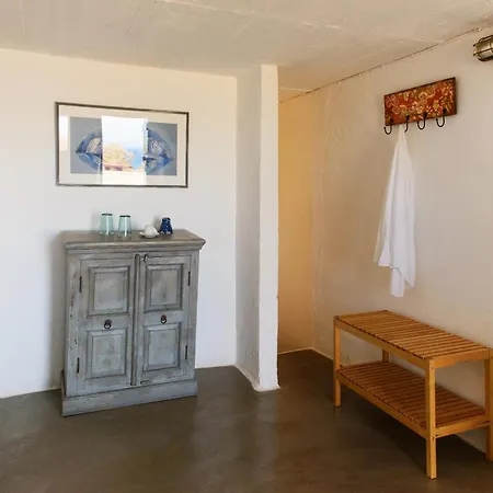 Apartment Alisideri *