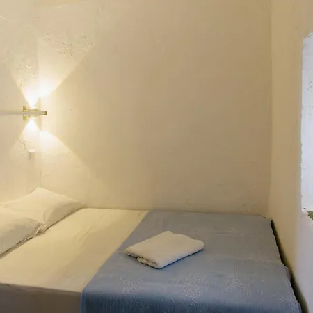 Apartment Alisideri Karavostasis (Folegandros)