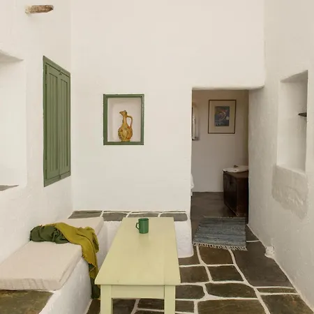 Alisideri * Karavostasis (Folegandros)