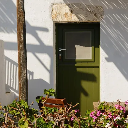 Alisideri * Karavostasis (Folegandros)