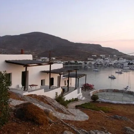 Alisideri Karavostasis (Folegandros)