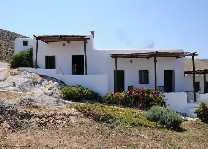 Alisideri Karavostasis (Folegandros)